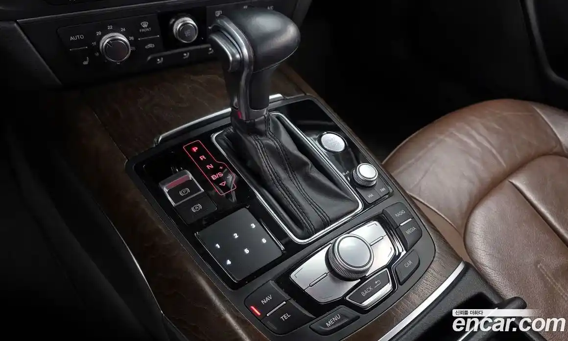 Audi A6 2015 2.0 гидро в Москве № 1195440, фото 9
