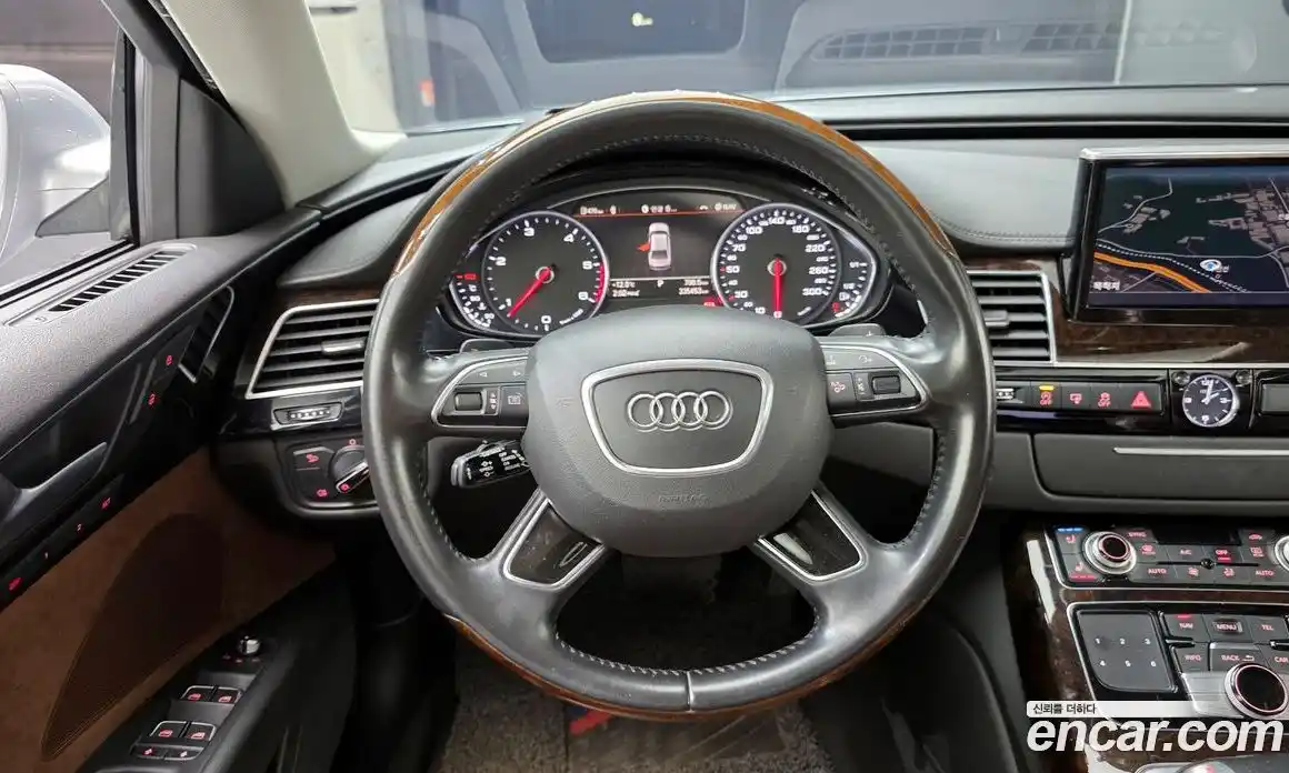 Audi A8 2014 3.0 гидро в Москве № 1195524, фото 13