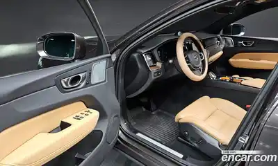 Volvo XC60 2022 2.0 гидро в Москве № 1195763, миниатюра 11