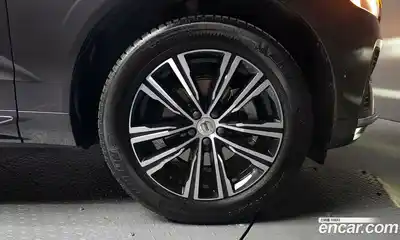 Volvo XC60 2022 2.0 гидро в Москве № 1195763, миниатюра 5