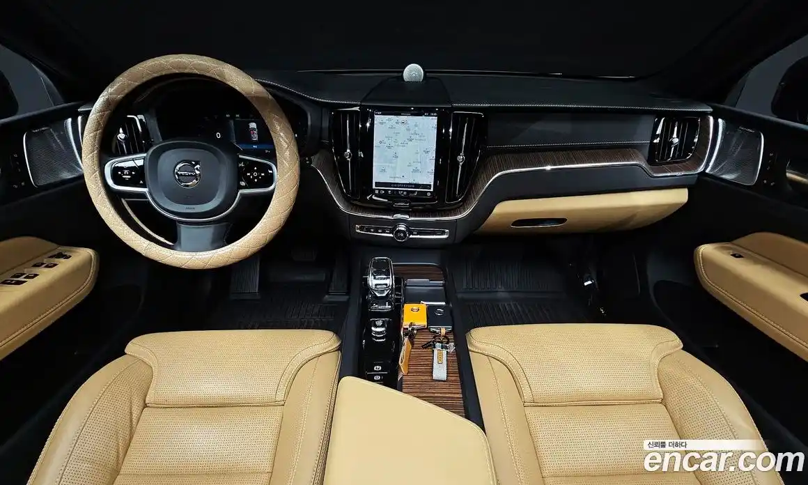 Volvo XC60 2022 2.0 гидро в Москве № 1195763, фото 7