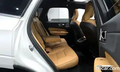Volvo XC60 2023 2.0 гидро в Москве № 1195777, миниатюра 12