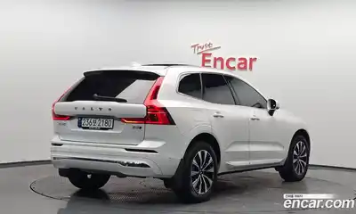 Volvo XC60 2023 2.0 гидро в Москве № 1195777, миниатюра 2