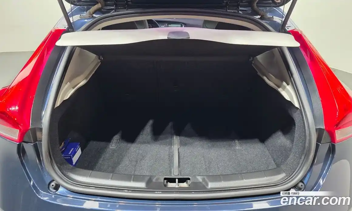 Volvo V40 2015 1.6 гидро в Москве № 1195874, фото 20