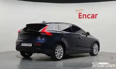 Volvo V40 2015 1.6 гидро в Москве № 1195874, миниатюра 2