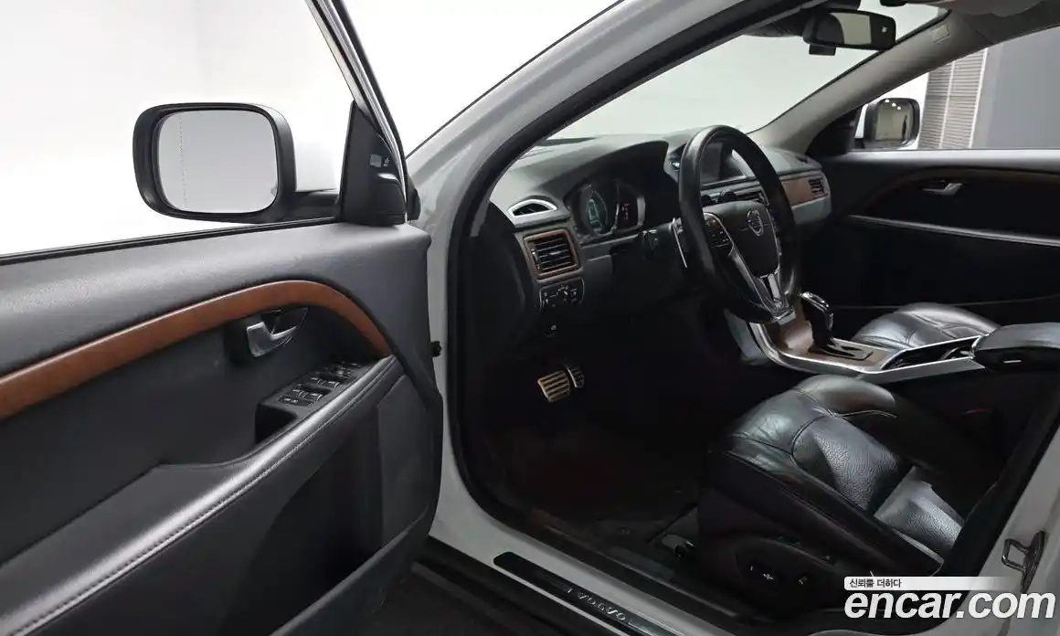 Volvo XC70 2013 2.4 гидро в Москве № 1195904, фото 11