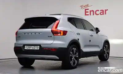 Volvo XC40 2020 2.0 гидро в Москве № 1195936, миниатюра 2