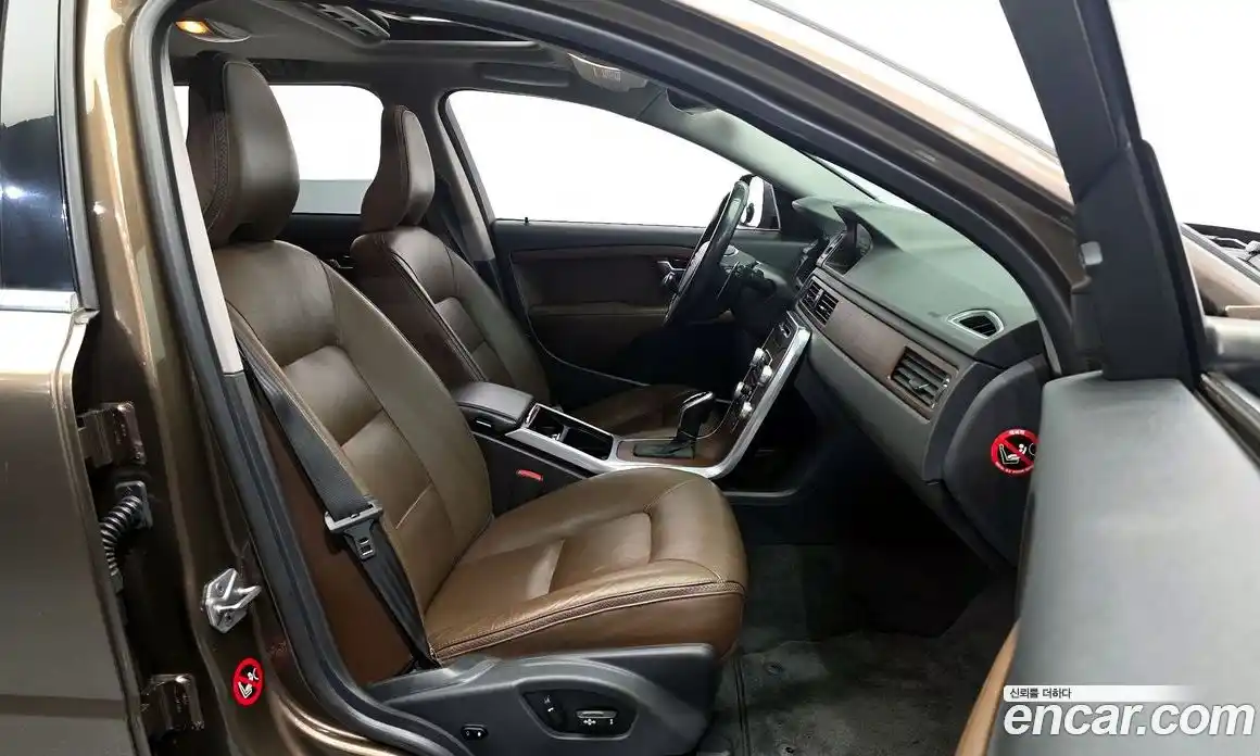 Volvo XC70 2015 2.4 гидро в Москве № 1195951, фото 11
