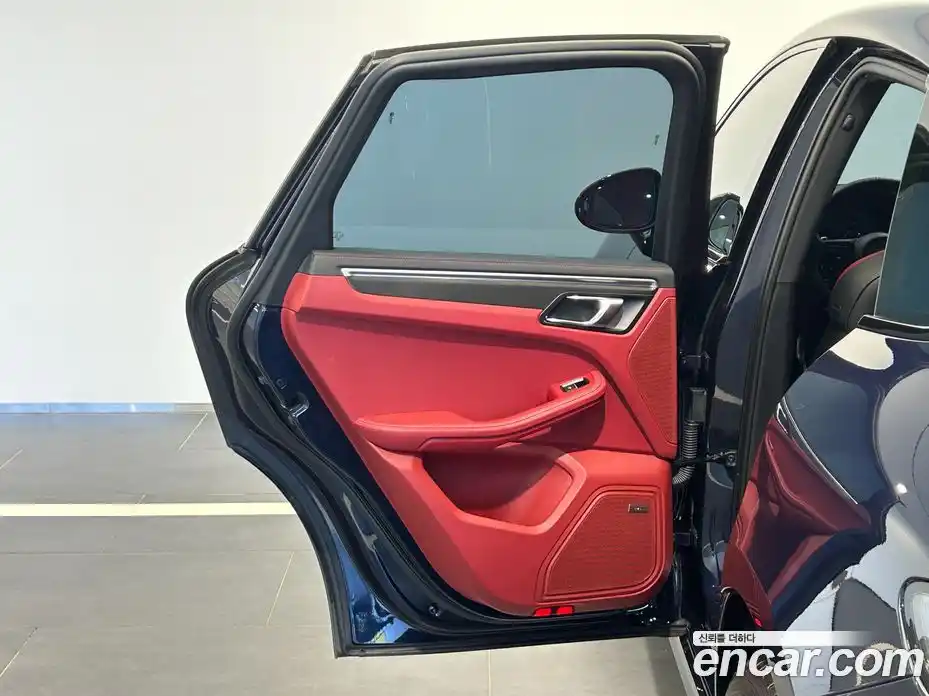 Porsche Macan 2023 2.9 гидро в Москве № 1196390, фото 8