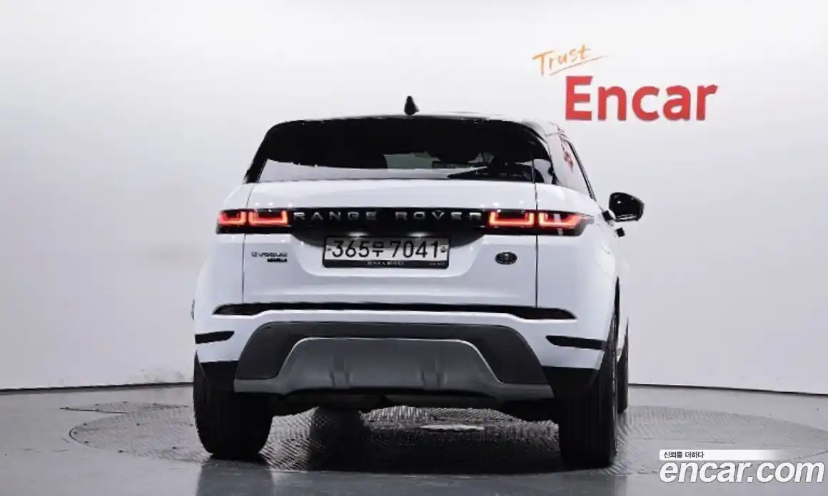 Land Rover Range-Rover Evoque 2020 2.0 гидро в Москве № 1196599, фото 3