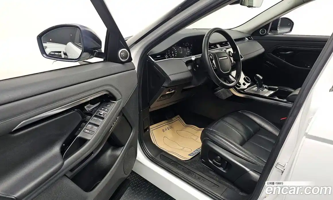 Land Rover Range-Rover Evoque 2020 2.0 гидро в Москве № 1196599, фото 10