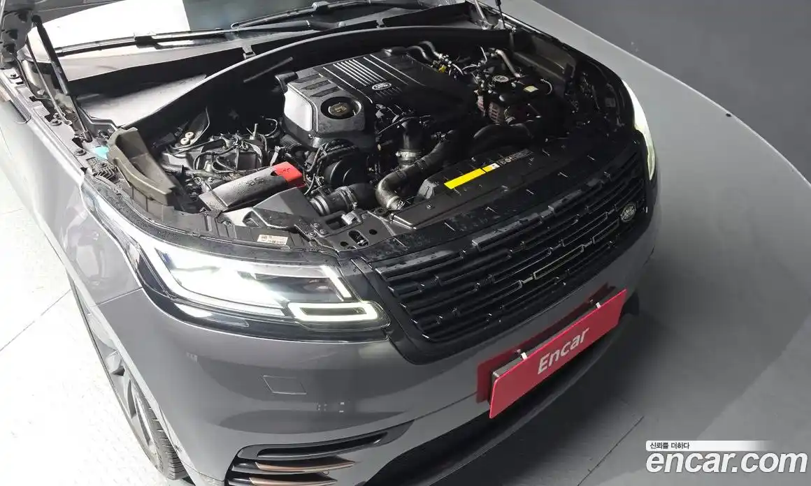 Land Rover Range-Rover Velar 2019 3.0 гидро в Москве № 1196614, фото 6