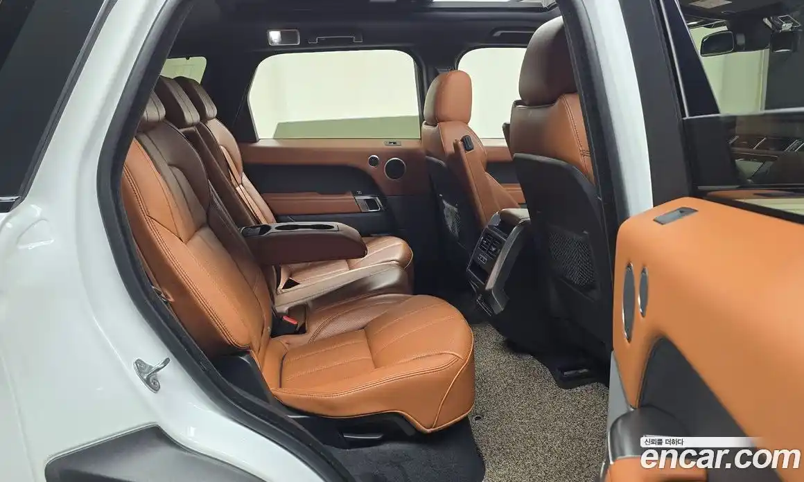 Land Rover Range-Rover Sport 2016 3.0 гидро в Москве № 1196688, фото 12