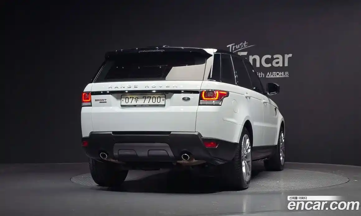 Land Rover Range-Rover Sport 2016 3.0 гидро в Москве № 1196688, фото 4