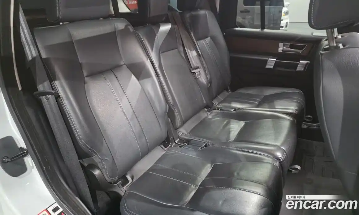 Land Rover Discovery 2015 3.0 гидро в Москве № 1196801, фото 12