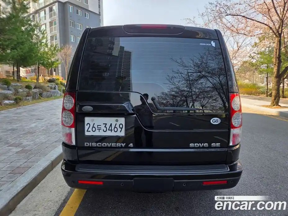 Land Rover Discovery 2012 3.0 гидро в Москве № 1196892, фото 4