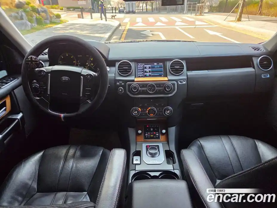 Land Rover Discovery 2012 3.0 гидро в Москве № 1196892, фото 7