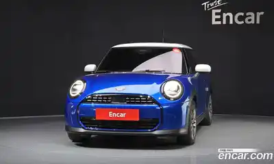 Mini Cooper 2024 2.0 гидро в Москве № 1196947, миниатюра 3