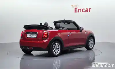 Mini Cooper Convertible 2018 1.5 гидро в Москве № 1197116, миниатюра 2