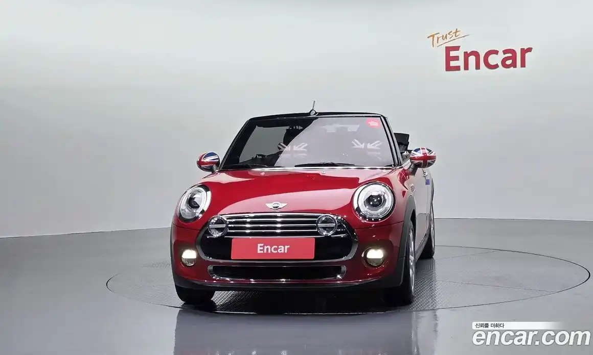 Mini Cooper Convertible 2018 1.5 гидро в Москве № 1197116, фото 3