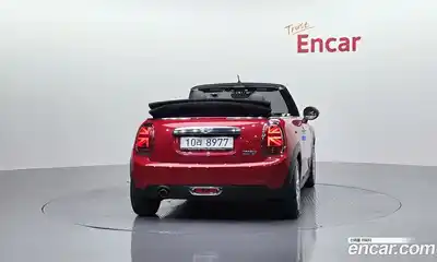 Mini Cooper Convertible 2018 1.5 гидро в Москве № 1197116, миниатюра 4