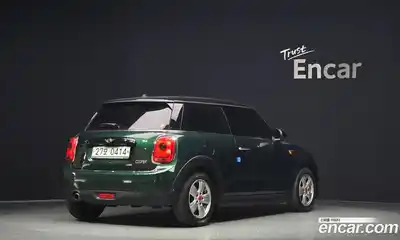 Mini Cooper 2016 1.5 гидро в Москве № 1197142, миниатюра 2