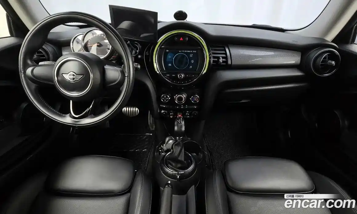 Mini Cooper 2016 1.5 гидро в Москве № 1197142, фото 7