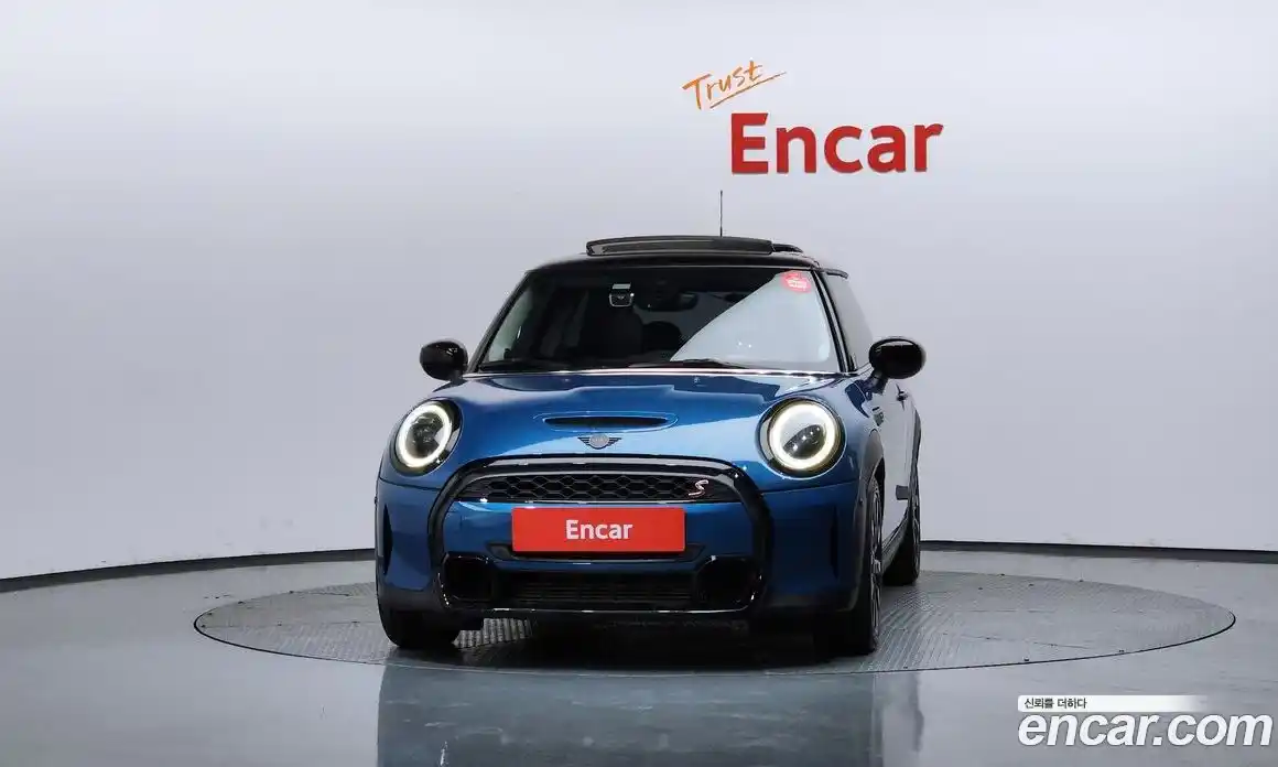 Mini Cooper 2022 2.0 гидро в Москве № 1197182, фото 3