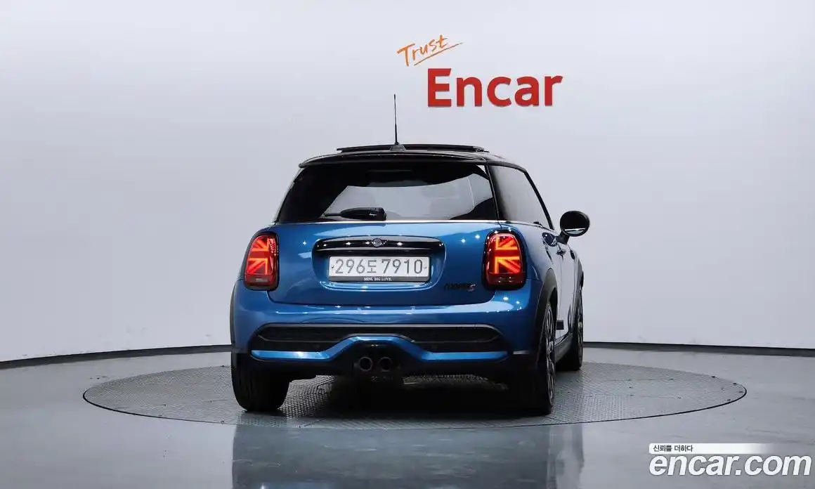 Mini Cooper 2022 2.0 гидро в Москве № 1197182, фото 4