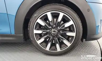 Mini Cooper 2022 2.0 гидро в Москве № 1197182, миниатюра 5