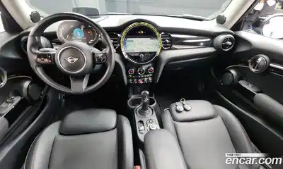 Mini Cooper 2022 2.0 гидро в Москве № 1197182, миниатюра 7
