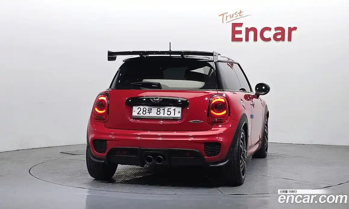 Mini Cooper 2016 2.0 гидро в Москве № 1197295, фото 4