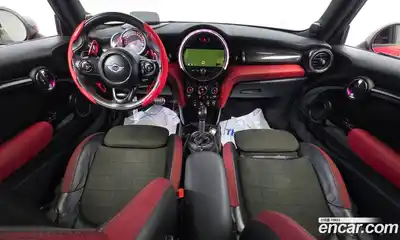 Mini Cooper 2016 2.0 гидро в Москве № 1197295, миниатюра 7