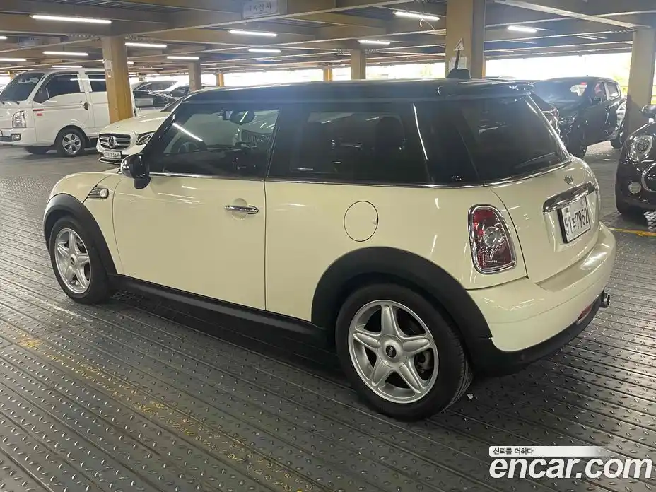 Mini Cooper 2007 1.6 гидро в Москве № 1197423, фото 6