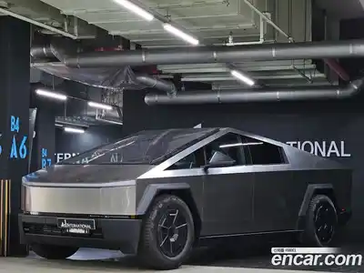 Tesla Cybertruck 2025 0.2 гидро в Москве № 1197586, миниатюра 2