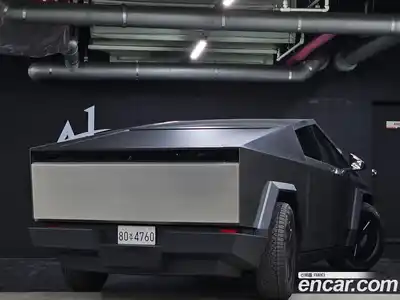 Tesla Cybertruck 2025 0.2 гидро в Москве № 1197586, миниатюра 5