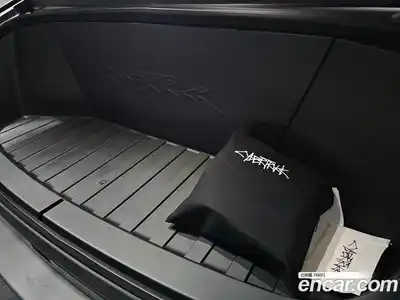 Tesla Cybertruck 2025 0.2 гидро в Москве № 1197586, миниатюра 8