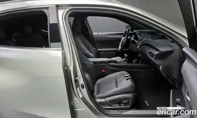 Lexus UX 2021 2.0 гидро в Москве № 1197664, миниатюра 10