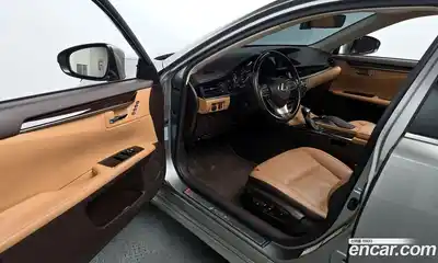 Lexus ES 2016 2.5 гидро в Москве № 1197691, миниатюра 11