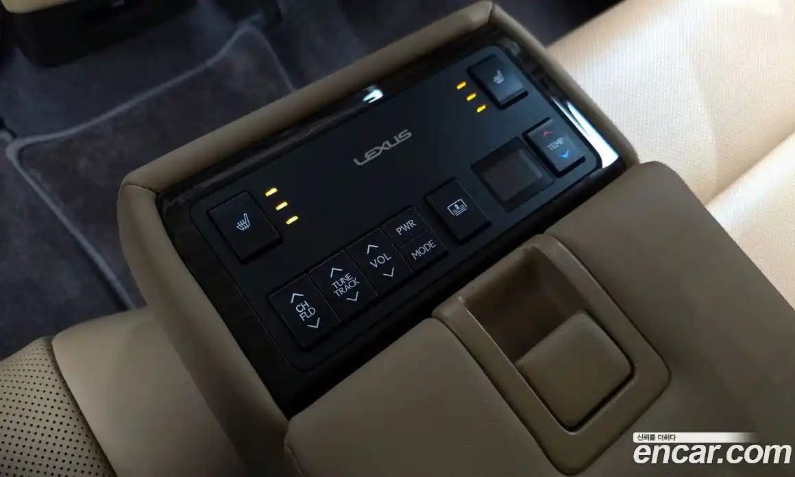 Lexus ES 2016 2.5 гидро в Москве № 1197691, фото 19