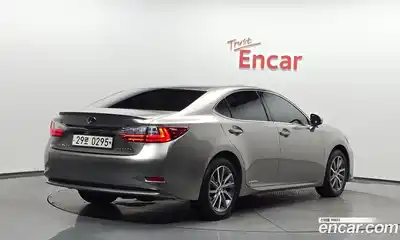 Lexus ES 2016 2.5 гидро в Москве № 1197691, миниатюра 2