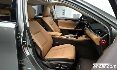 Lexus ES 2016 2.5 гидро в Москве № 1197691, миниатюра 10