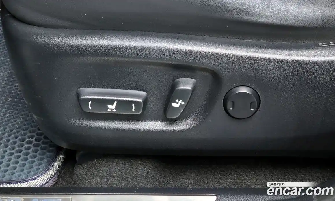 Lexus NX 2015 2.0 гидро в Москве № 1197744, фото 17