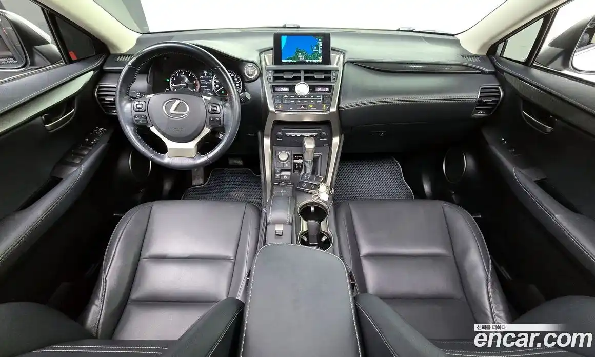Lexus NX 2015 2.0 гидро в Москве № 1197744, фото 7