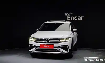 Volkswagen Tiguan 2023 2.0 гидро в Москве № 1197850, миниатюра 3
