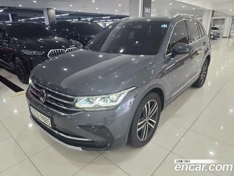Volkswagen Tiguan 2023 2.0 гидро в Москве № 1197863, фото 3