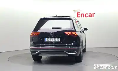 Volkswagen Tiguan 2022 2.0 гидро в Москве № 1197874, миниатюра 4