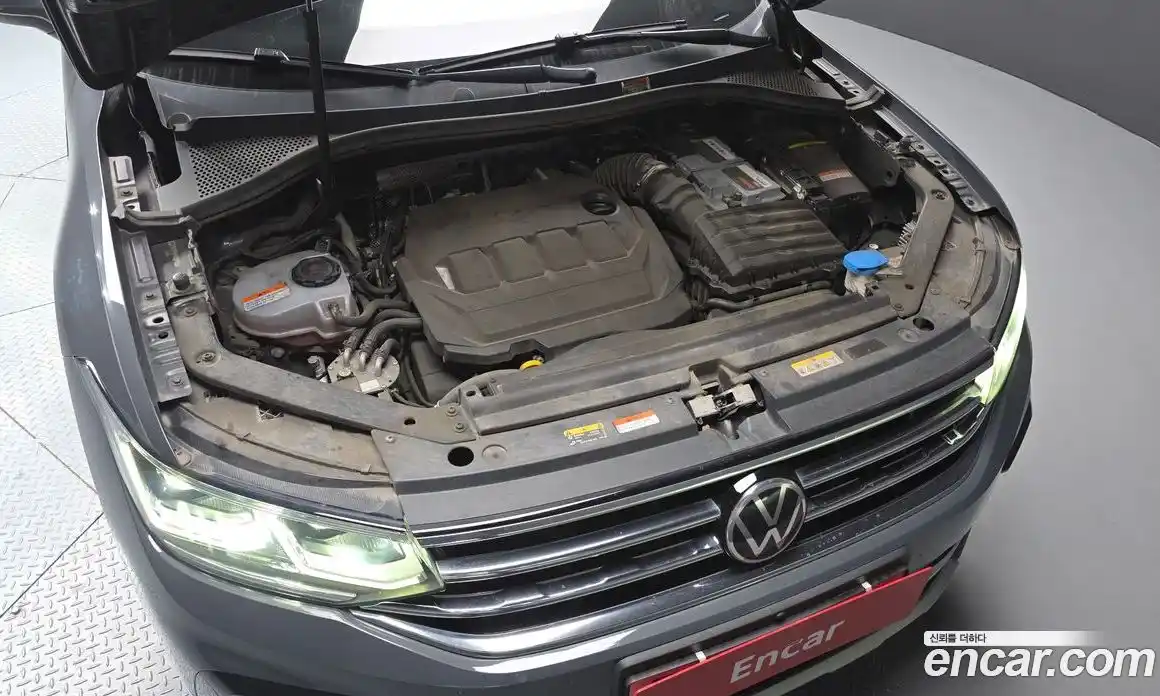 Volkswagen Tiguan 2021 2.0 гидро в Москве № 1197997, фото 6