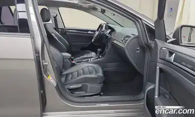 Volkswagen Golf 2015 2.0 гидро в Москве № 1198133, миниатюра 11