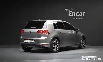 Volkswagen Golf 2015 2.0 гидро в Москве № 1198133, миниатюра 2